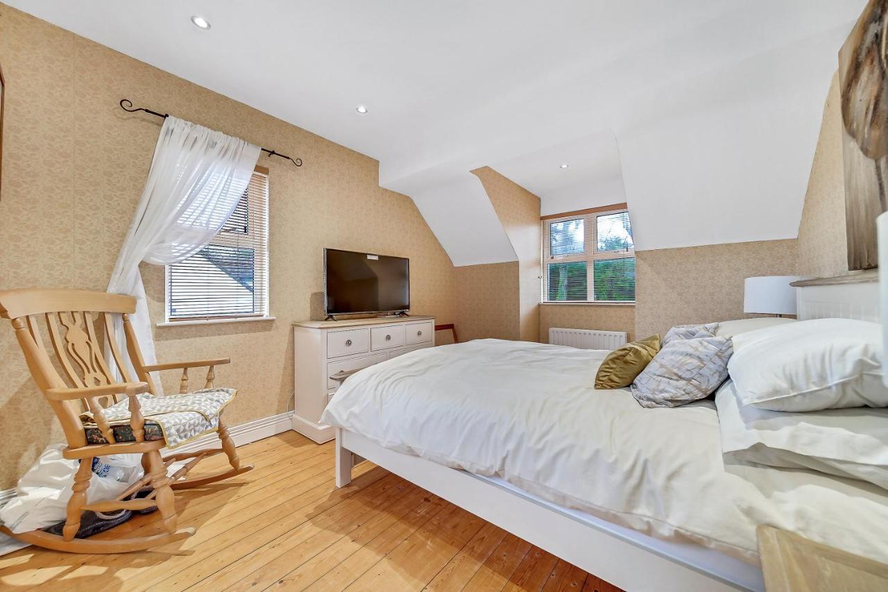 Luxury Accommodation With Games Room - Sleeps 10 Rathmullan Exterior photo